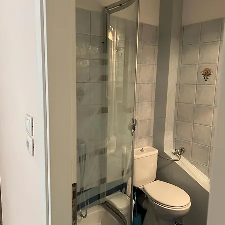 Zeusplace Thalasopoulia 1 *